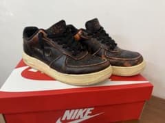 Nike Air Force 1 ブラック/オレンジのサムネイル