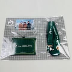 新品未開封】Mrs. GREEN APPLE ネックストラップ付きパスケース - メルカリ