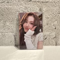 TWICE サナ　ポップアップ　一万円購入特典トレカのサムネイル