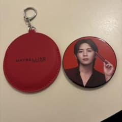 MAYBELLINE アイドルデザインミラー レッドケース　山田涼介のサムネイル