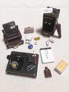 昭和おもひで温泉　旅館　黒電話　ロゼット　下駄箱　鏡台　レトロ　ミニチュア