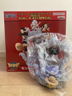 ワンピース ワールドコレクタブルフィギュア PREMIUM 台座のみ - メルカリ