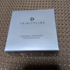 TRINITYLINE ミネラルパウダー ファンデーション 8g　 　新品のサムネイル