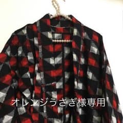 【オレンジうさぎ様専用】レトロ浴衣（赤&黒）のサムネイル