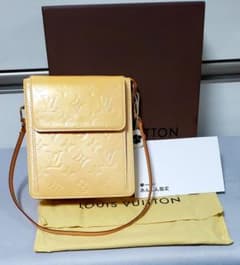 LOUIS VUITTON／ルイヴィトン　ヴェルニ　モット　CRM　箱付未使用品 LOUIS VUITTON／ルイヴィトン ヴェルニ モット CRM 箱付未使用品