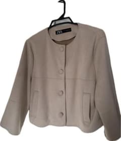 ZARA ノーカラージャケット ベージュ Sのサムネイル