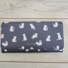 フランシュリッペ長財布 猫柄 - メルカリ