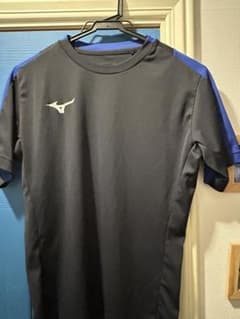 美品！ミズノTシャツのサムネイル