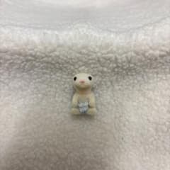 シルバニアファミリー オコジョ 赤ちゃん お座り - メルカリ