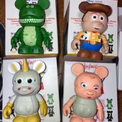 バイナルメーション トイストーリー4体セット箱は劣化が酷い為箱無しで発送しますのサムネイル