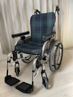 自走式車椅子【松永製作所 コンパクトセミモジュール車椅子】のサムネイル