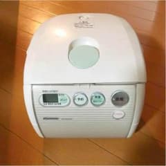 炊飯ジャー 三号炊きのサムネイル