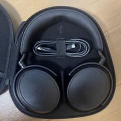 Sennheiser momentum4 ワイヤレスヘッドホン ハードケース付きのサムネイル