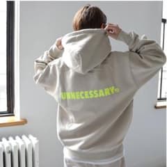 NECESSARY or UNNECESSARY saro別注スウェットパーカーのサムネイル