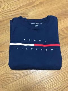 トミーヒルフィガー ロングTシャツ ネイビーのサムネイル