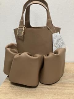 Bibiy. ハンドバッグのサムネイル