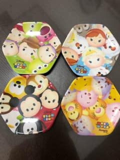 ディズニーツムツム小皿4枚セット未使用のサムネイル