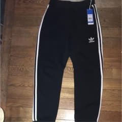 adidas originals トラックパンツのサムネイル