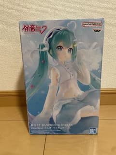 初音ミク BANPRESTO EVOLVE Clearluxe フィギュアのサムネイル