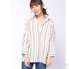 ローリーズファーム 新作 ゆったりシャツ 新品タグ付きのサムネイル