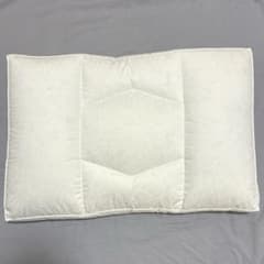 ロフテー キューブ 立体縫製快眠枕 羽毛 枕カバー付き LOFTY ロフテーキューブ 立体縫製快眠枕 2号 羽毛 - メルカリ