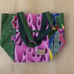 Batik Cantik ランチトートバッグ 花柄 ピンク グリーンのサムネイル