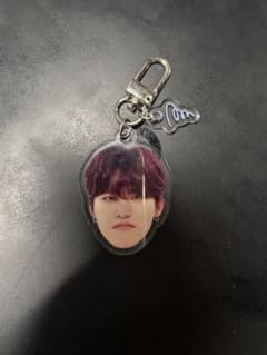 TREASURE ジョンウ JEONGWOO 顔アクキー 哀のサムネイル