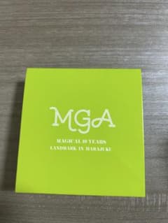 MGA MAGICAL 10 YEARS ピンバッジのサムネイル