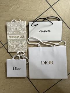 Dior & Chanel ショップ袋セットのサムネイル