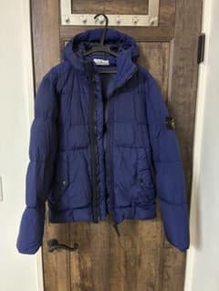 STONE ISLAND フード付きダウンジャケット ネイビーのサムネイル