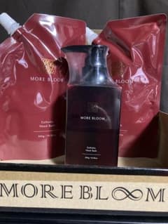 新品未開封 3本】 モアブルーム エステヘッドバス〈シャンプー〉 300g