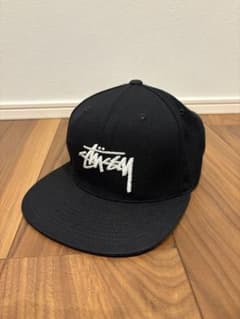 Stüssy ステューシー　ブラック キャップのサムネイル