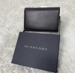 BURBERRY 二つ折り財布　値下げ中　1/23までのサムネイル