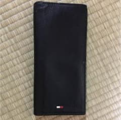 トミーヒルフィガー 長財布のサムネイル