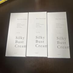 Silky Bust Cream 50g 3個セットのサムネイル
