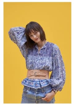 yuki.nさま専用Shinzoneプリントブラウスのサムネイル