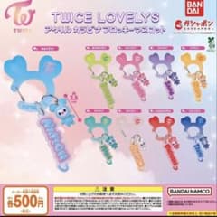 ② TWICE LOVELYS アクリルカラビナフロッキー ナヨンのサムネイル