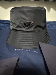 PRADA プラダ　バケットハット　ナイロンのサムネイル