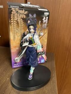 鬼滅の刃 胡蝶しのぶフィギュアのサムネイル