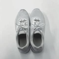 NIKEランニングシューズのサムネイル