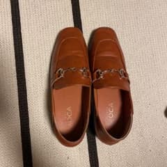 ローファーのサムネイル