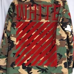 off-white 迷彩 ジャケットのサムネイル