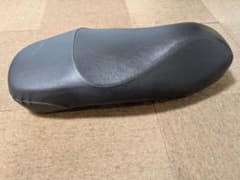 ベスパ Vespa GTS150super純正シートのサムネイル