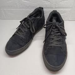 H&M ブラックスニーカー 25.5cm オールブラック 黒 スエード調