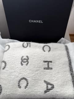 CHANEL 大判ブランケット 厚手 ホワイト グレー リバーシブル マフラー 