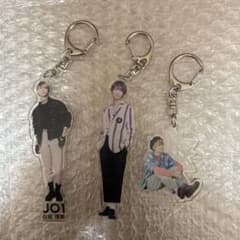 JO1 白岩瑠姫 アクリルキーホルダー アクキー まとめ売り - メルカリ