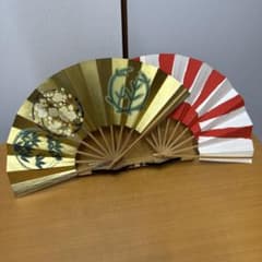 舞扇子 2本セット 日本舞踊 舞台用 紅白柄 松竹梅柄のサムネイル