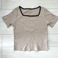 半袖Tシャツ スクエアネックのサムネイル