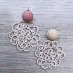 ハンドメイド　ピアスのサムネイル