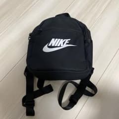 NIKE ミニリュックのサムネイル